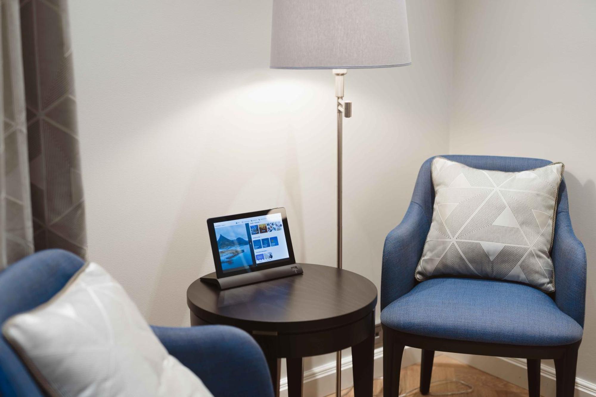 Hotel Bastian Helsinki Buitenkant foto